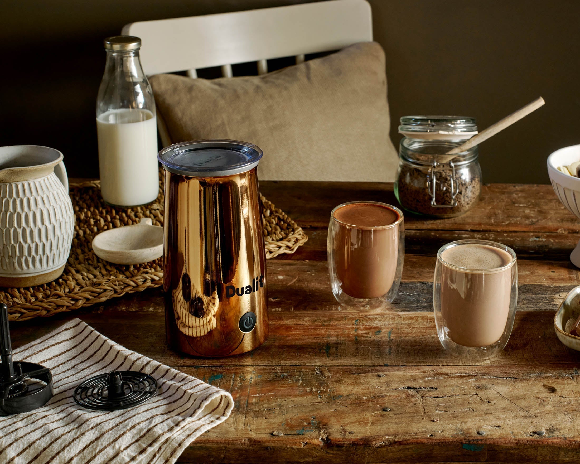 How to make the perfect Hot Chocolate with Dualit’s Hot Chocolate Maker & Milk Frother