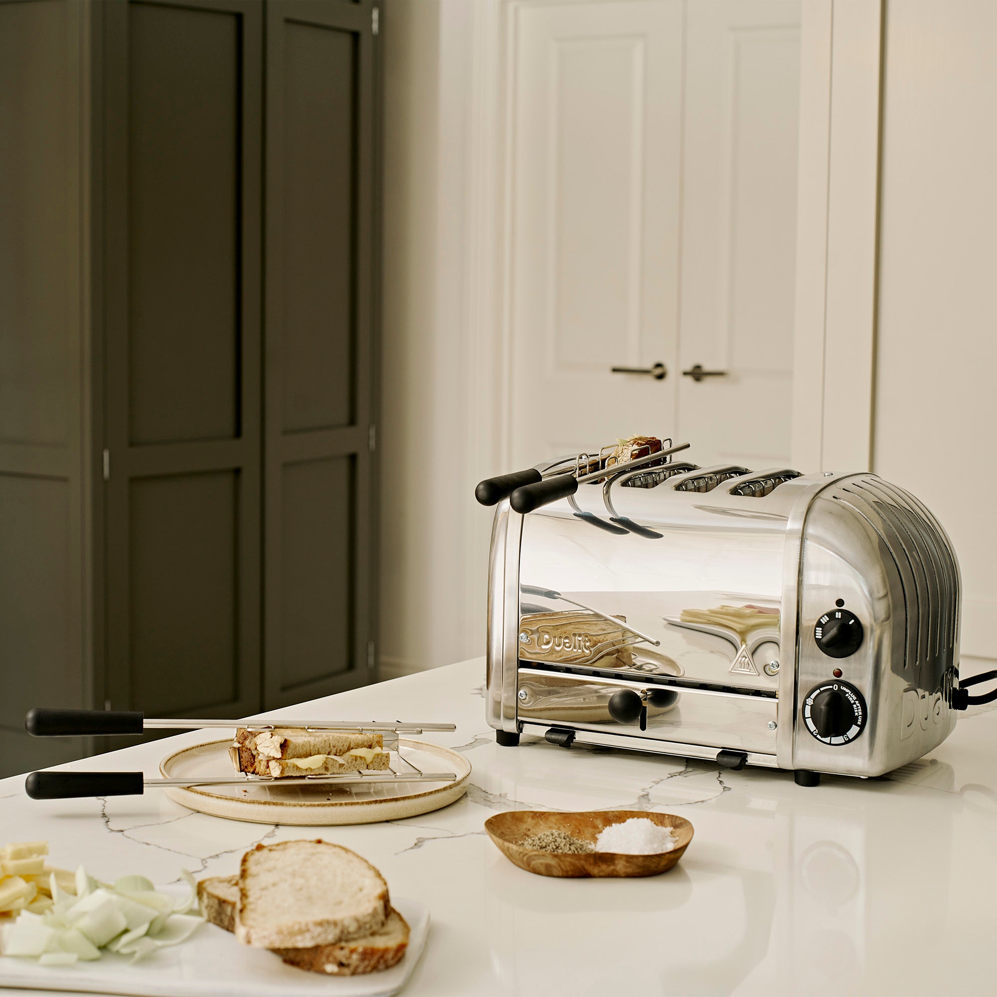 Dualit Combi 2x2 Classic Toaster — Sandwich & Toast Maker