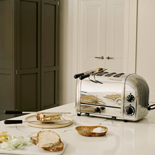 4 Slice NewGen Classic Toaster - Polished