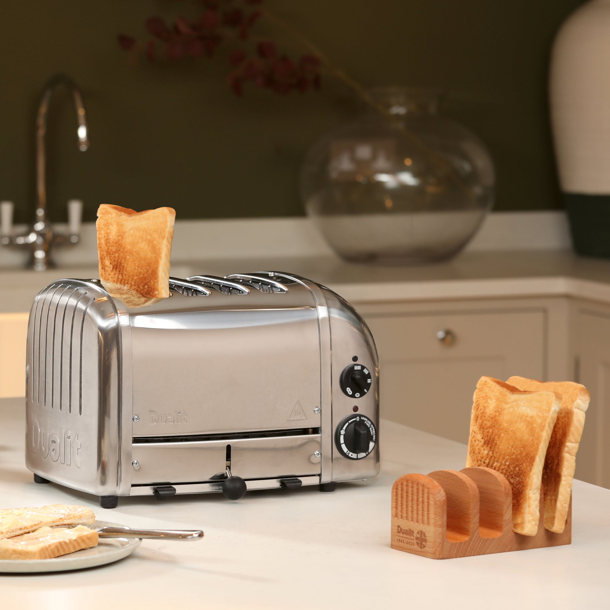 Dualit Toast Rack — Celebrate 75 Years of Great Breakfasts